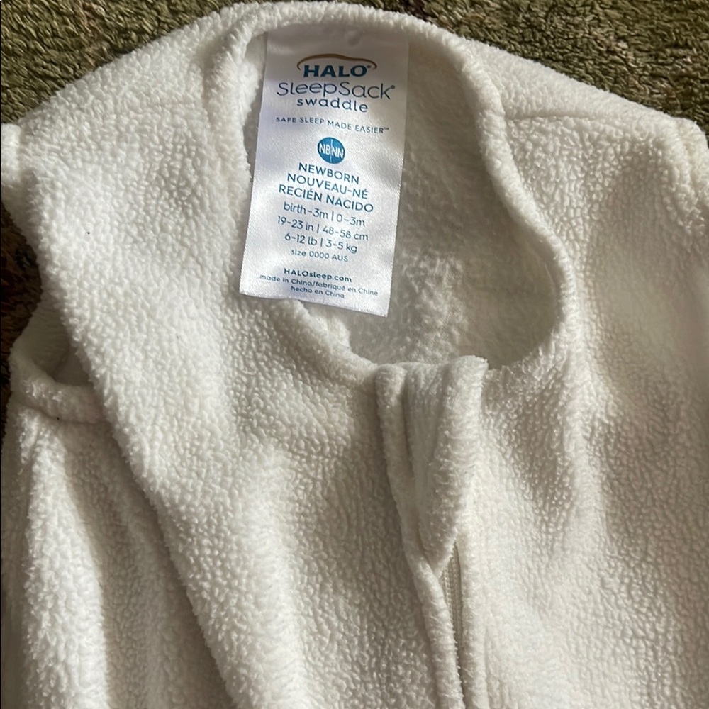 Halo White Fleece Jacket Cozy and Textured